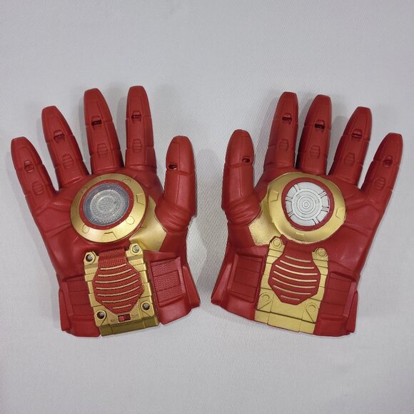 Marvel Avengers Age Ultron Iron Man Arc FX Armor Gloves by Hasbro - Picture 1 of 1